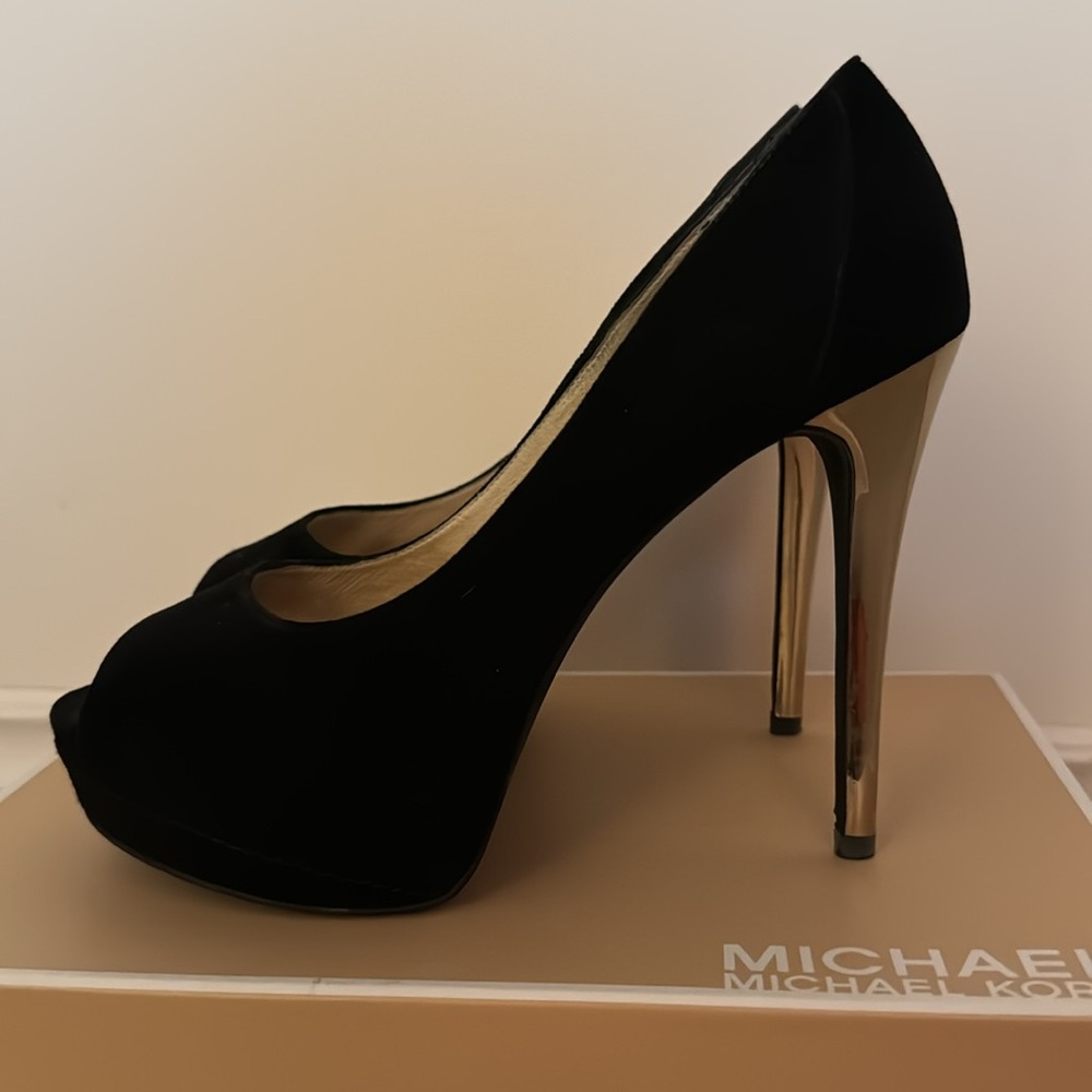 Michael Kors Josie Peep Toe Pumps